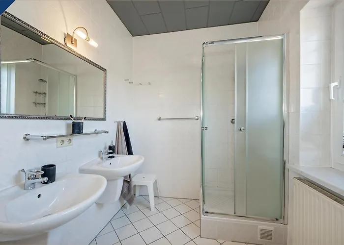 Διαμέρισμα Linde 3 *